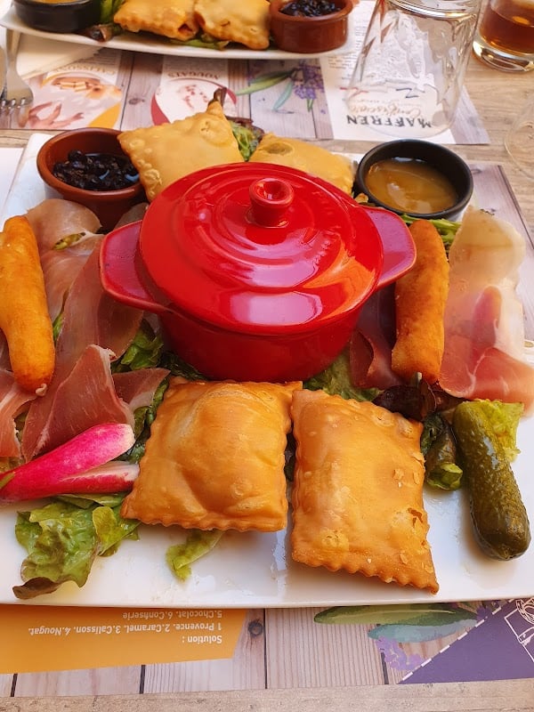 Restaurant Le P’tit Gourmet à Laragne-Montéglin, France