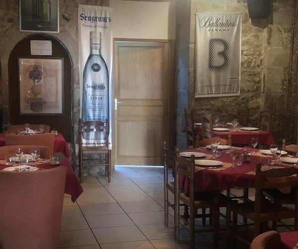 Restaurant Le Pub Rochefort à Guéret, France