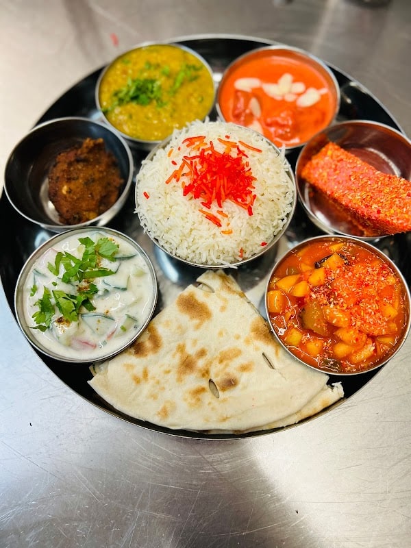 Restaurant Le Rajia Indien à La Roche-sur-Yon, France