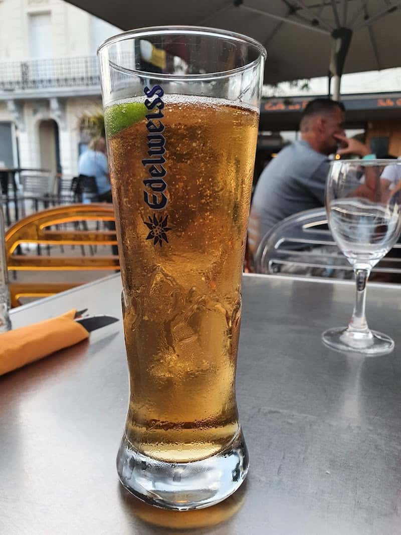 Restaurant Le Rallye à Soulac-sur-Mer, France