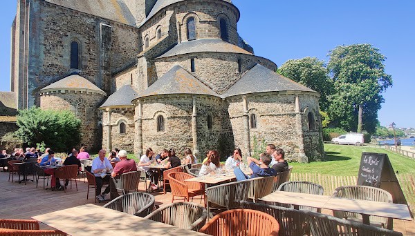 Restaurant Le Ravito à Laval, France