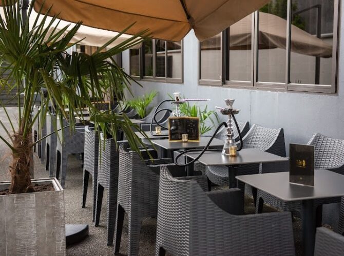 Restaurant Le Rayko Lounge à Corbeil-Essonnes, France