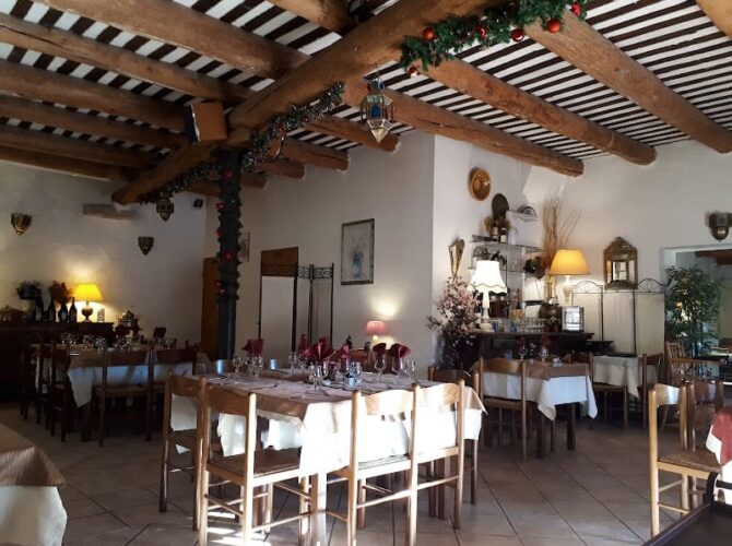 Restaurant Le Regalon à Sénas, France