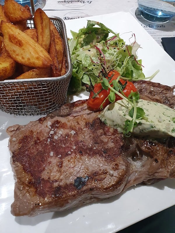 Restaurant Le République à Albertville, France