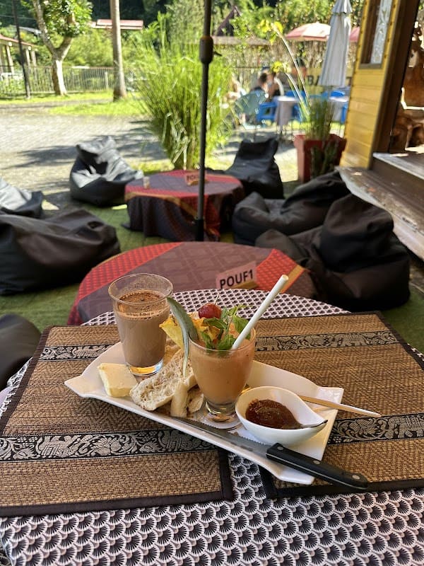 Le Restaurant la Cascade Blanche à Salazie, La Réunion