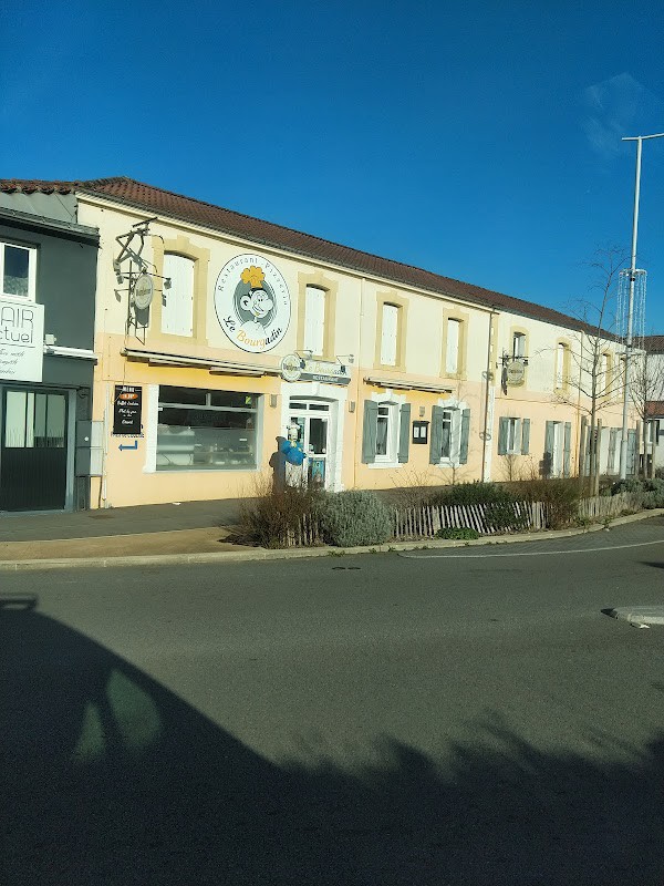 Restaurant Le Resto du Bourg à La Roche-sur-Yon, France
