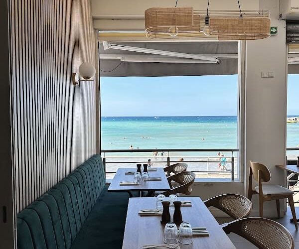 Restaurant Le RestÔ à Saint-Cyr-sur-Mer, France