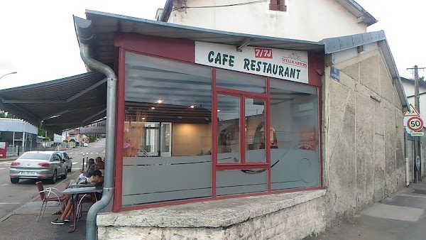 Le Rio – Bar Restaurant et Épicerie de Nuit à Dole, France