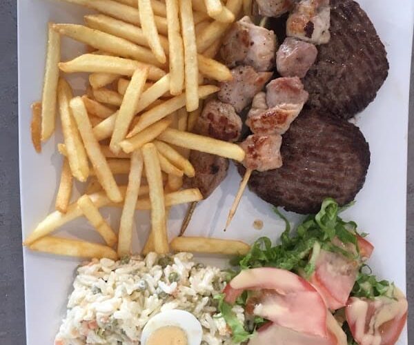 Le Rio – Bar Restaurant et Épicerie de Nuit à Dole, France