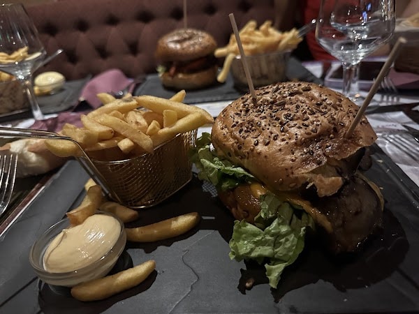 Restaurant Le Riverside à Meaux, France