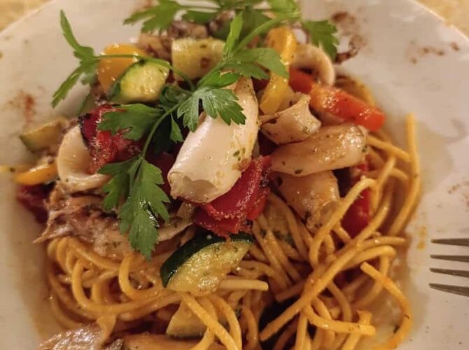 Restaurant Le Robinson à Ota, France