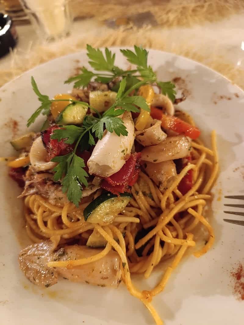 Restaurant Le Robinson à Ota, France