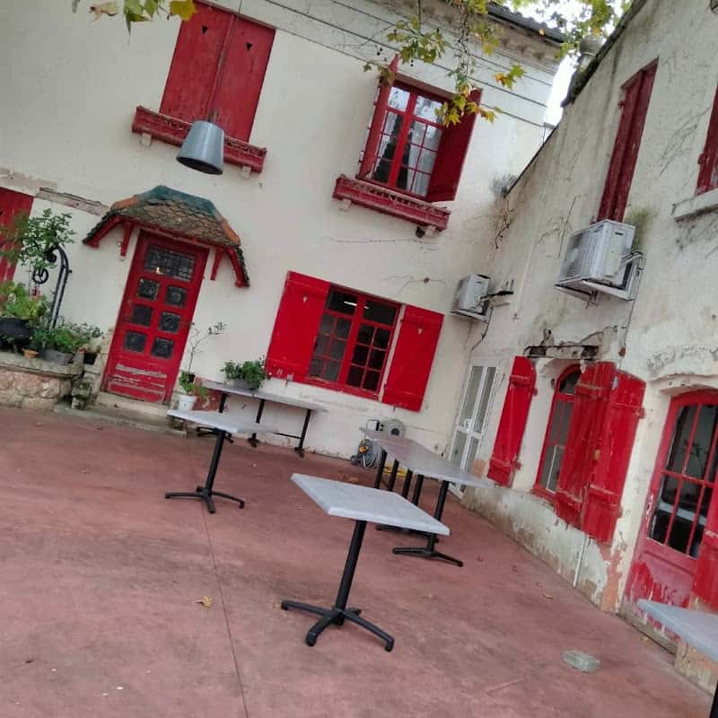 Restaurant Le Robinson à Quinsac, France