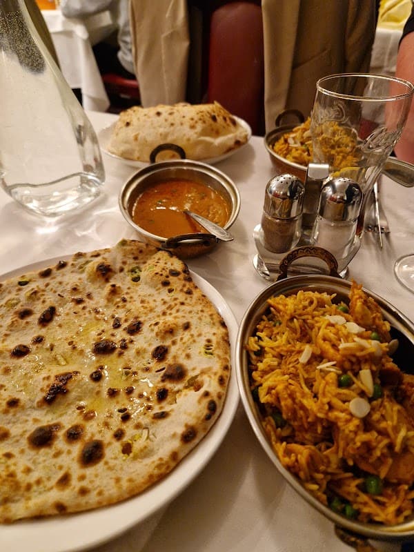 Restaurant Le Royal Shah Jahan à Enghien-les-Bains, France