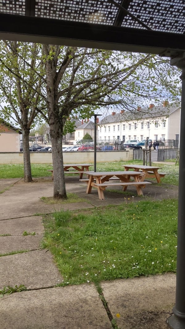 Restaurant Le RU de Cathy à Nevers, France