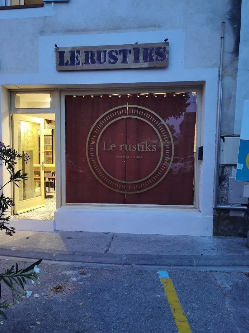 Restaurant Le Rustiks à Courthézon, France
