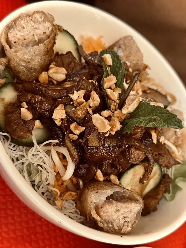 Restaurant Le Saïgon à Lons-le-Saunier, France