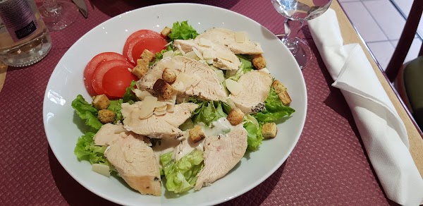 Restaurant Le Saint Claude à Sceaux, France