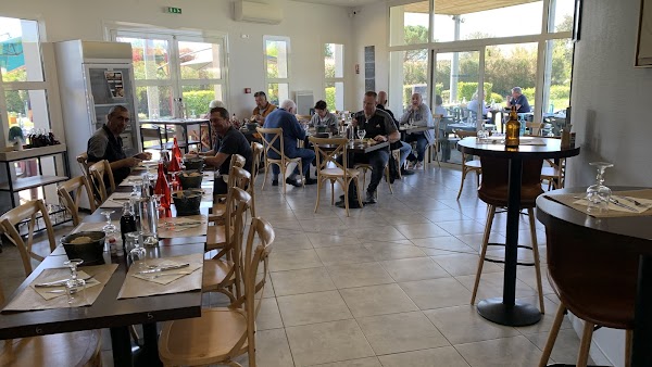 Restaurant Le Saint Martin à La Vergne, France