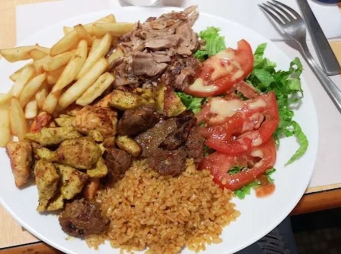 Restaurant Le Saint Miguel à Aubervilliers, France