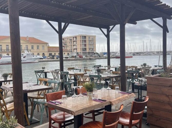 Restaurant Le saint Pierre à Sète, France