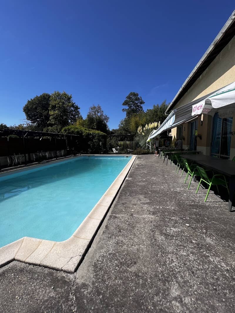 Restaurant Le Saint Porquier à Saint-Porquier, France