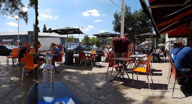 Restaurant Le Salengro à Corbeil-Essonnes, France