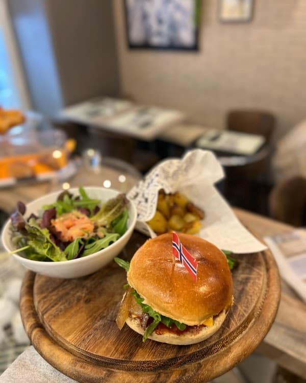 Restaurant Le Sa’vane café RCM à Roquebrune-Cap-Martin, France