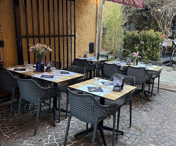 Restaurant Le Serre à Villefranche-sur-Mer, France