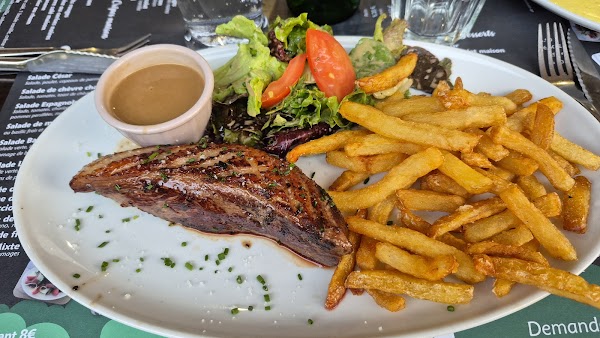 Restaurant Le Shamrock à Mimizan, France