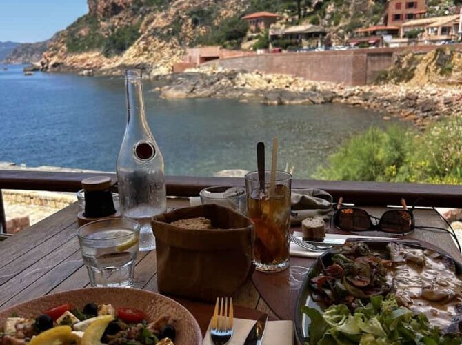 Restaurant Le Soleil Couchant à Ota, France