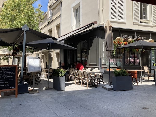 Restaurant Le Sully à Chartres, France