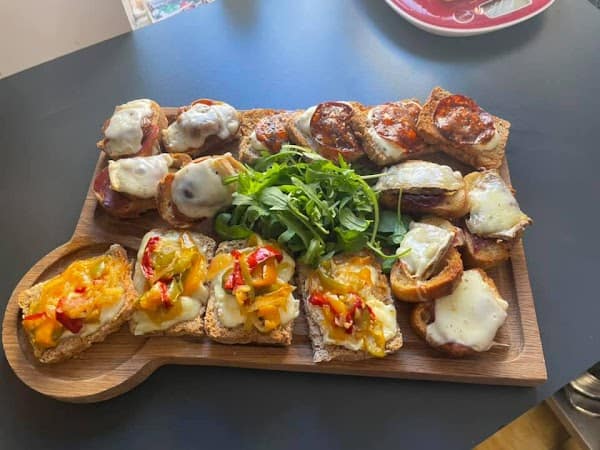 Restaurant Le Tapas à Saint-Jean-d'Angély, France