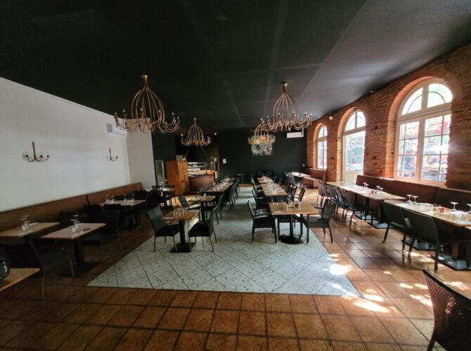 Restaurant Le Toucan Pub à Blagnac, France