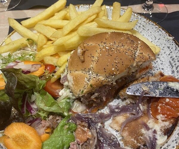 Restaurant Le Tyrolien à Morzine, France