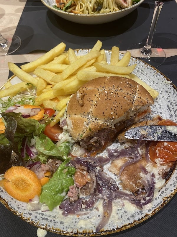 Restaurant Le Tyrolien à Morzine, France