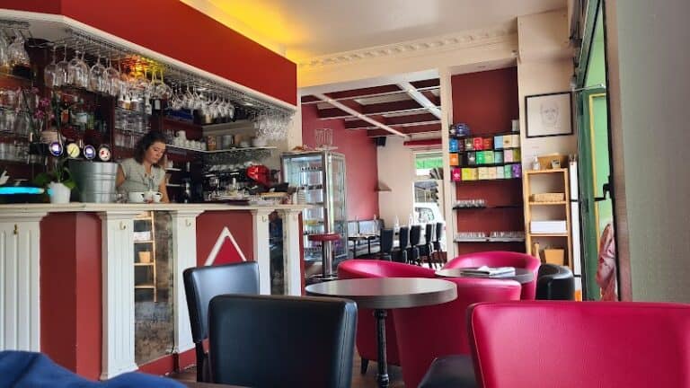 Restaurant Le Valmy à Tours, France — photo 1