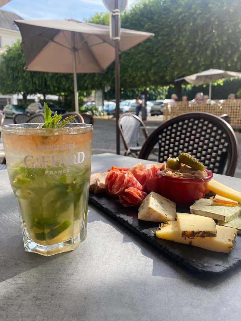 Restaurant Le Valmy à Tours, France