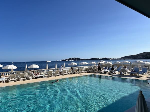 Restaurant Le Vent Debout à Beaulieu-sur-Mer, France