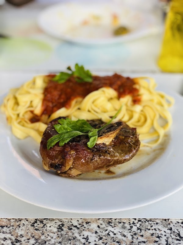Restaurant Le Vieux Bourg à Vénissieux, France