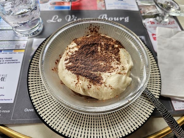 Restaurant Le Vieux Bourg à Bourg-la-Reine, France