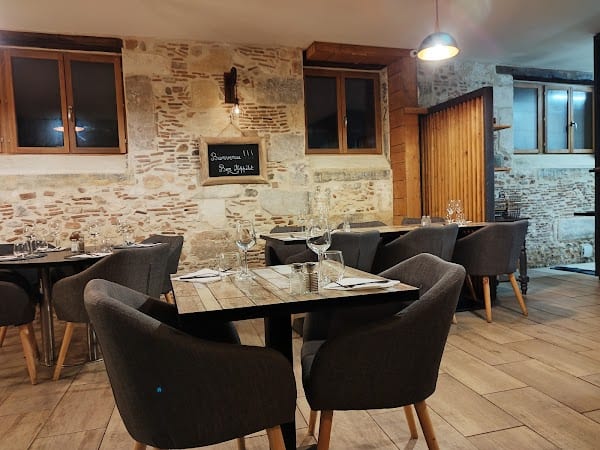 Restaurant Le Vingt-quatre mille cent à Bergerac, France