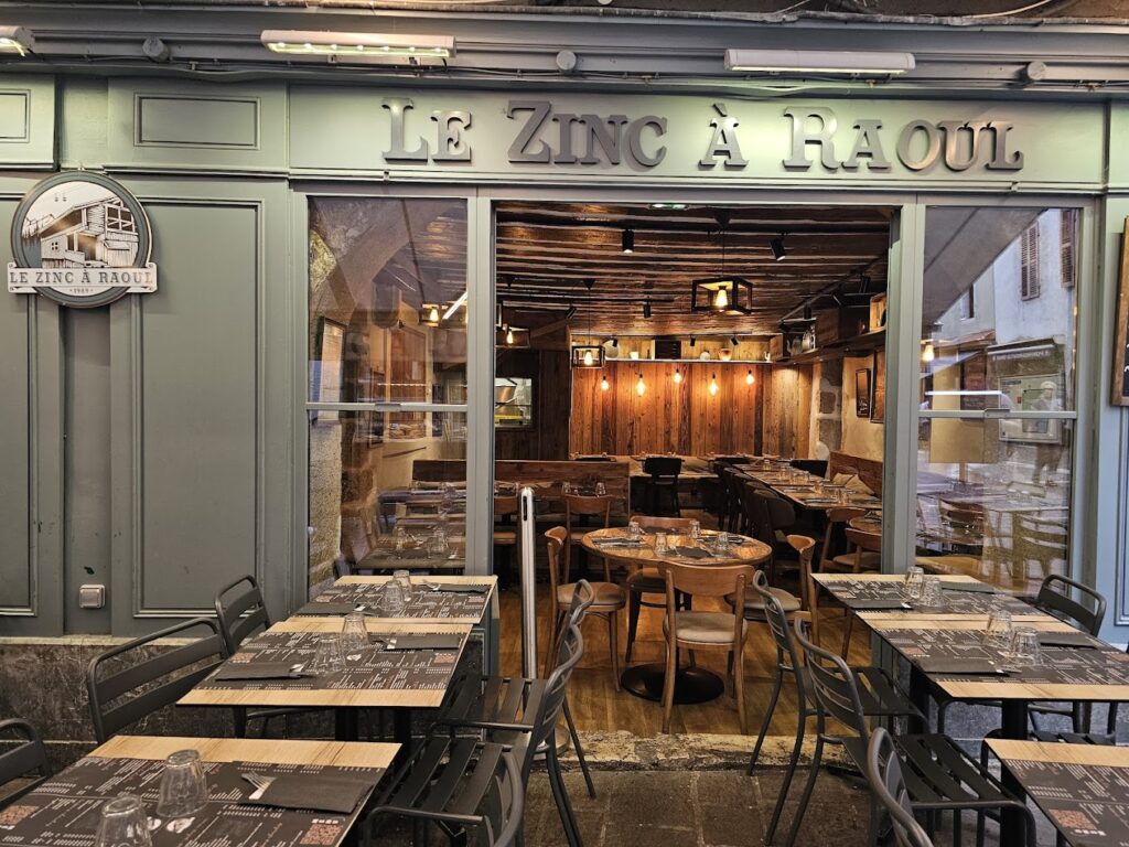 Le Zinc à Raoul (restaurant savoyard) à Annecy, France