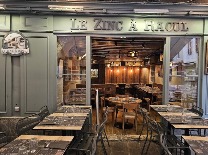 Le Zinc à Raoul (restaurant savoyard) à Annecy, France