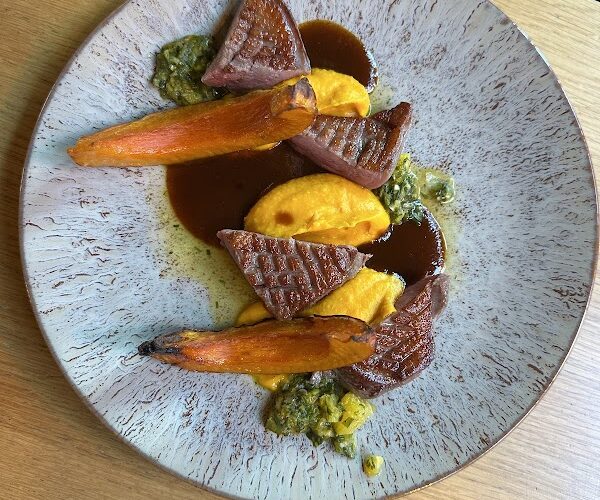 L’échappée belle hôtel restaurant à L'Isle-Jourdain, France