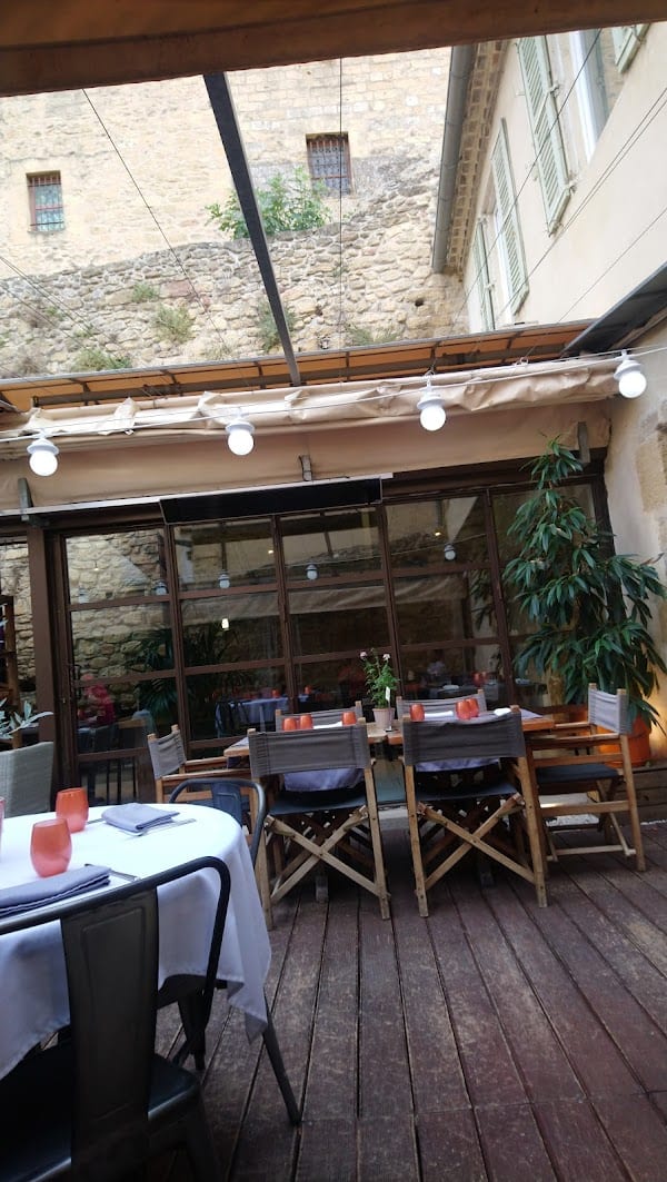 Restaurant L’ENDROIT à Salon-de-Provence, France