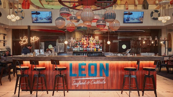 Restaurant Léon Seafood & Cocktails – Blois Vineuil à Vineuil, France