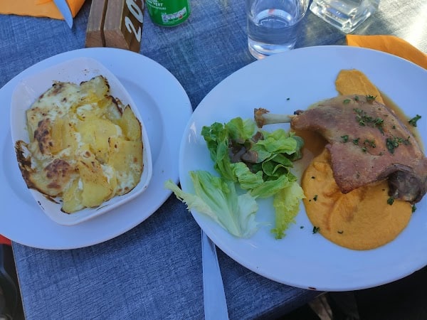 Restaurant Les 2 Criquets à Morzine, France