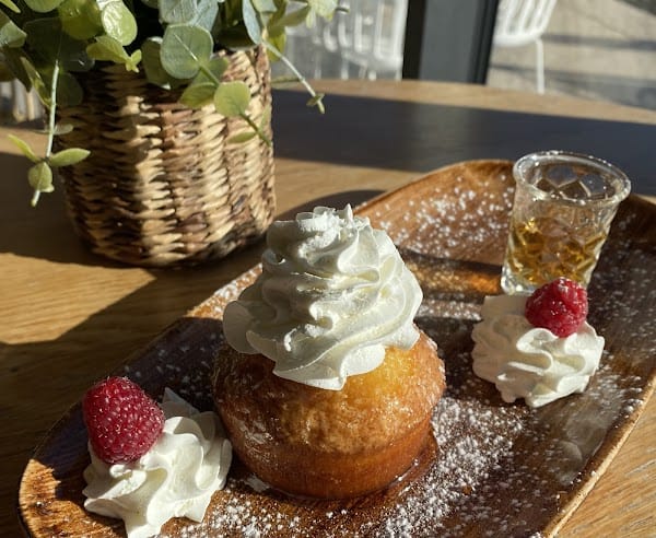 Restaurant LES 2 SOEURS à Saint-Cyr-sur-Mer, France