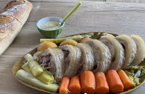 Les 3 Cailloux pub/restaurant à Gurgy, France